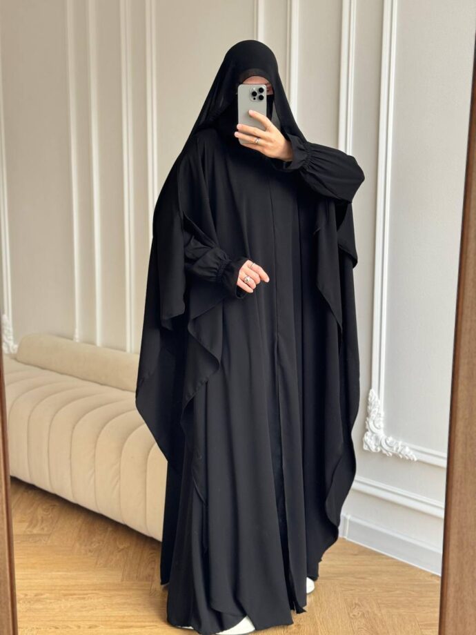 ⁦عبائة أميرة⁩ - الصورة ⁦2⁩